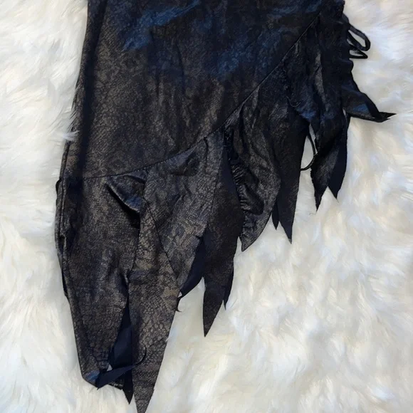 One of a kind 🐍 - Picture 7 of 9